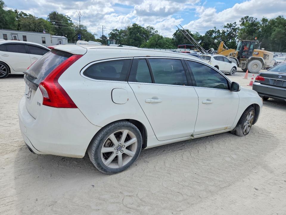 2016 Volvo V60 მანქანა იყიდება აუქციონზე, vin: YV140MEK2G1301998, აუქციონის ნომერი: 50727806