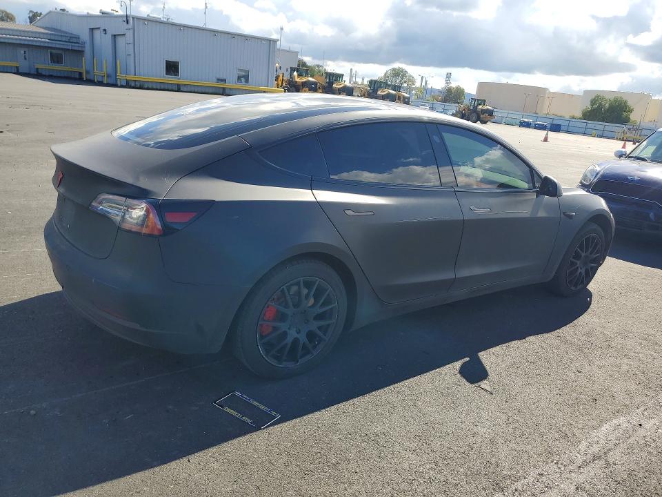 Продаж на аукціоні авто 2018 Tesla Model 3, vin: 5YJ3E1EA6JF020018, номер лоту: 51019236