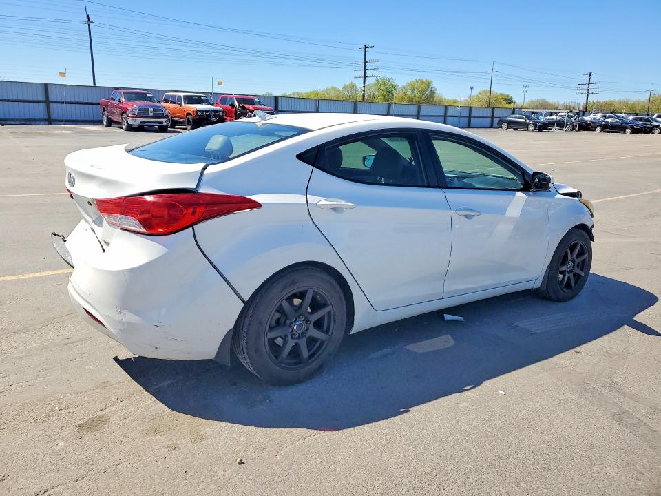 48667036 :رقم المزاد ، 5NPDH4AE3DH430934 vin ، 2013 Hyundai Elantra مزاد بيع