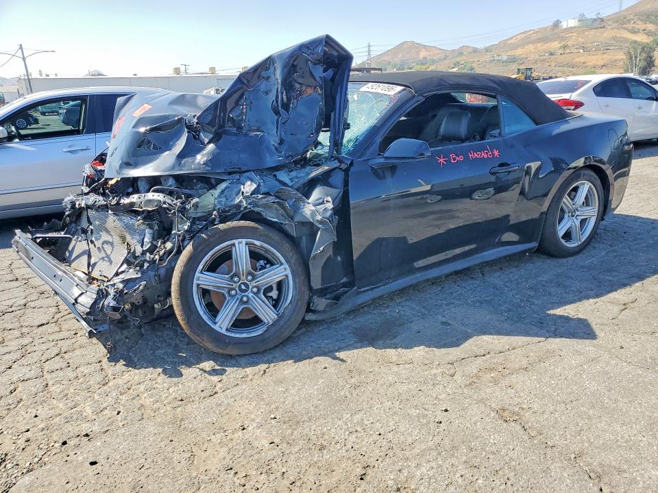49261096 :رقم المزاد ، 1FAGP8UH4T5112760 vin ، 2026 Ford Mustang مزاد بيع