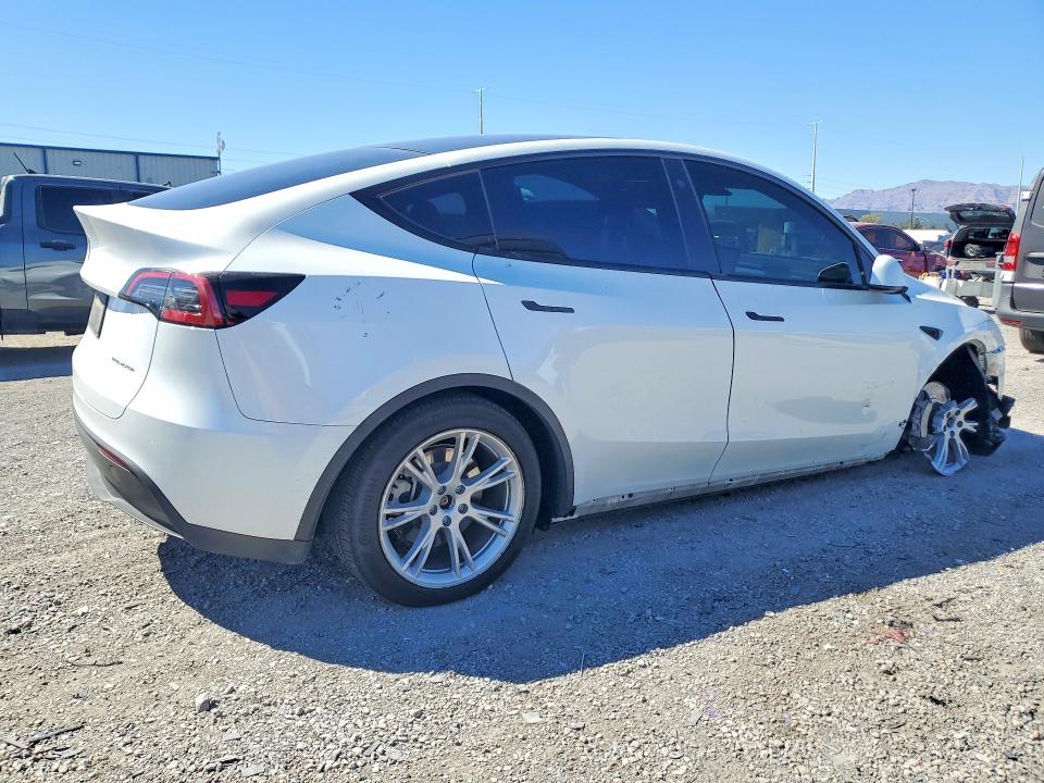 2023 Tesla Model Y მანქანა იყიდება აუქციონზე, vin: 7SAYGDEE6PA122870, აუქციონის ნომერი: 48768896
