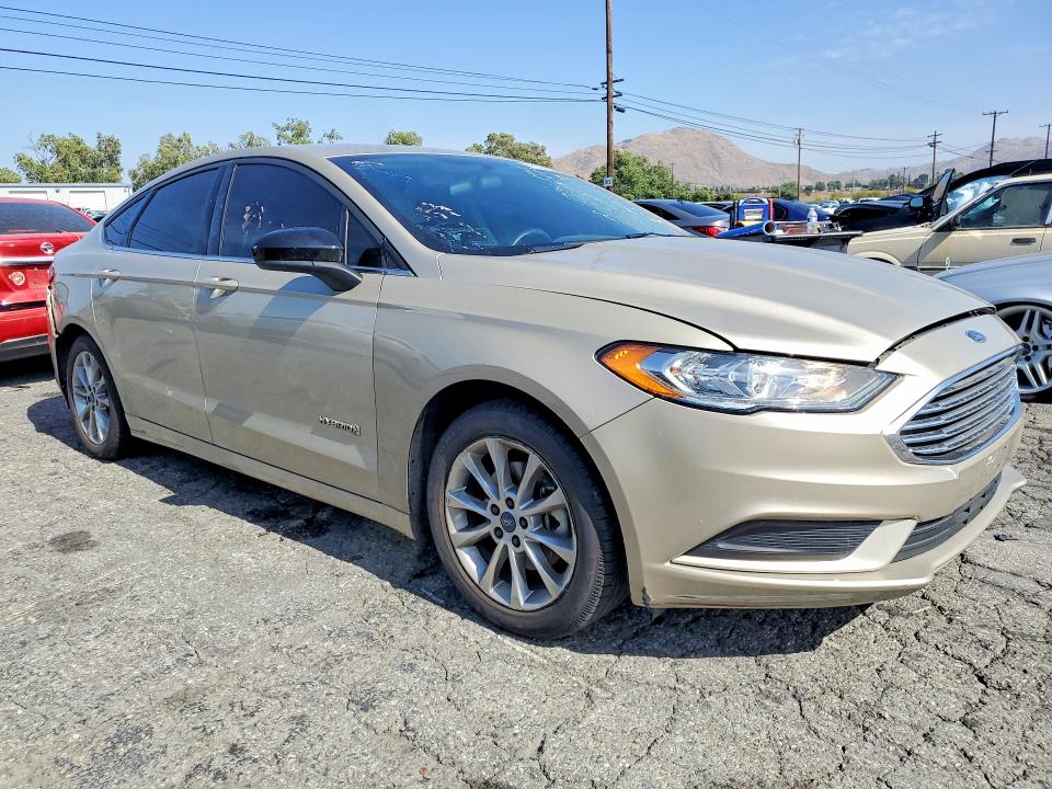 Продажа на аукционе авто 2017 Ford Fusion, vin: 3FA6P0LUXHR306838, номер лота: 41630896