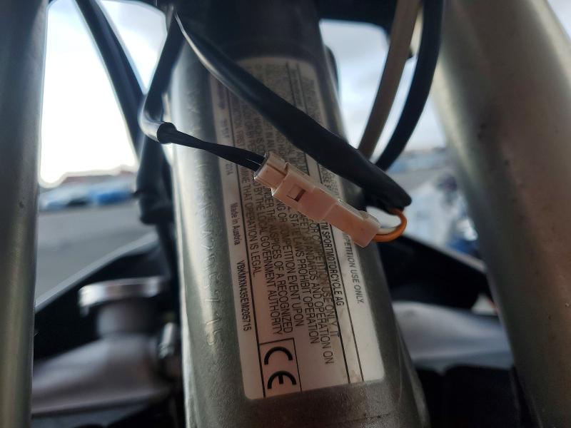 49422006 :رقم المزاد ، VBKMXN435EM205715 vin ، 2014 Ktm 350 مزاد بيع