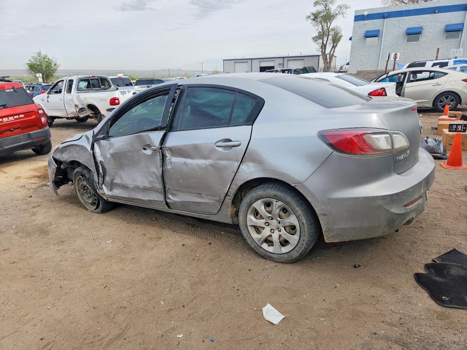 49279096 :رقم المزاد ، JM1BL1U74D1822040 vin ، 2013 Mazda 3 مزاد بيع
