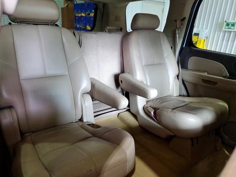 2008 Gmc Yukon მანქანა იყიდება აუქციონზე, vin: 1GKEC638X8J251734, აუქციონის ნომერი: 49808216