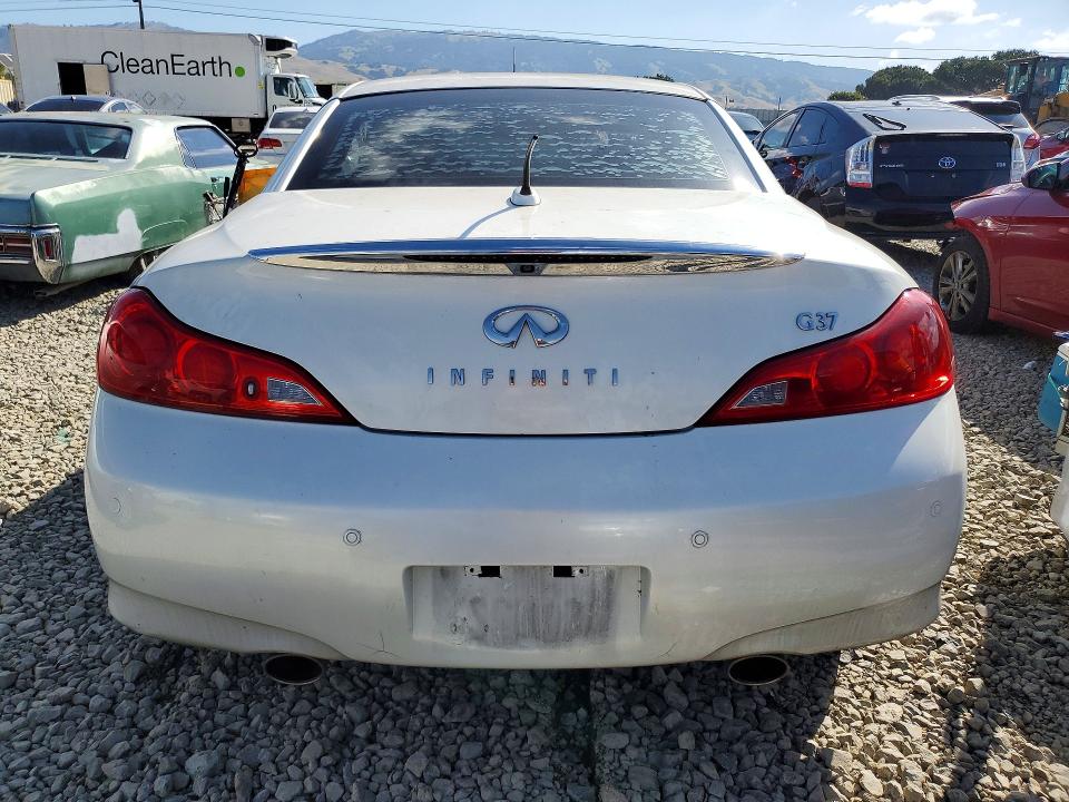 51199416 :رقم المزاد ، JN1CV6FE7BM952108 vin ، 2011 Infiniti G37 Convertible مزاد بيع