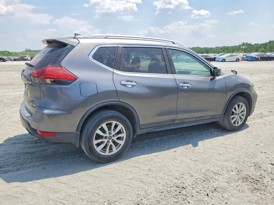 Auction sale of the 2017 Nissan Rogue, vin: 5N1AT2MM4HC820690, lot number: 51369376