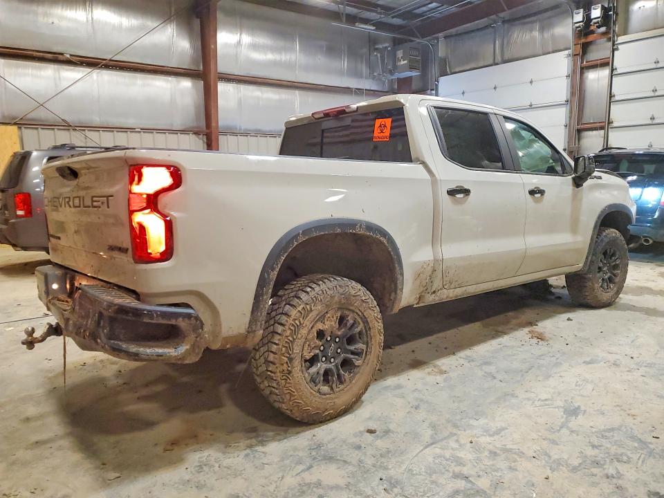 Продаж на аукціоні авто 2026 Chevrolet Silverado, vin: 3GCUKHEL9TG198090, номер лоту: 49309316