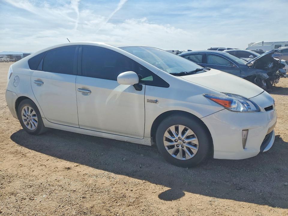 2013 Toyota Prius Plug-in Hybrid მანქანა იყიდება აუქციონზე, vin: JTDKN3DP3D3036739, აუქციონის ნომერი: 49469236