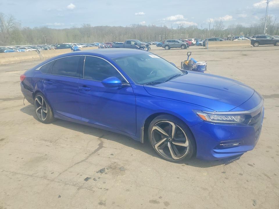 50393306 :رقم المزاد ، 1HGCV2F38KA011984 vin ، 2019 Honda Accord مزاد بيع