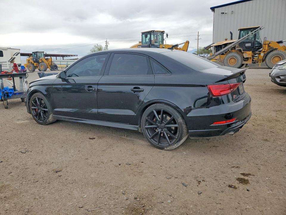 Продаж на аукціоні авто 2017 Audi S3, vin: WAUF1GFF9H1024747, номер лоту: 46437626