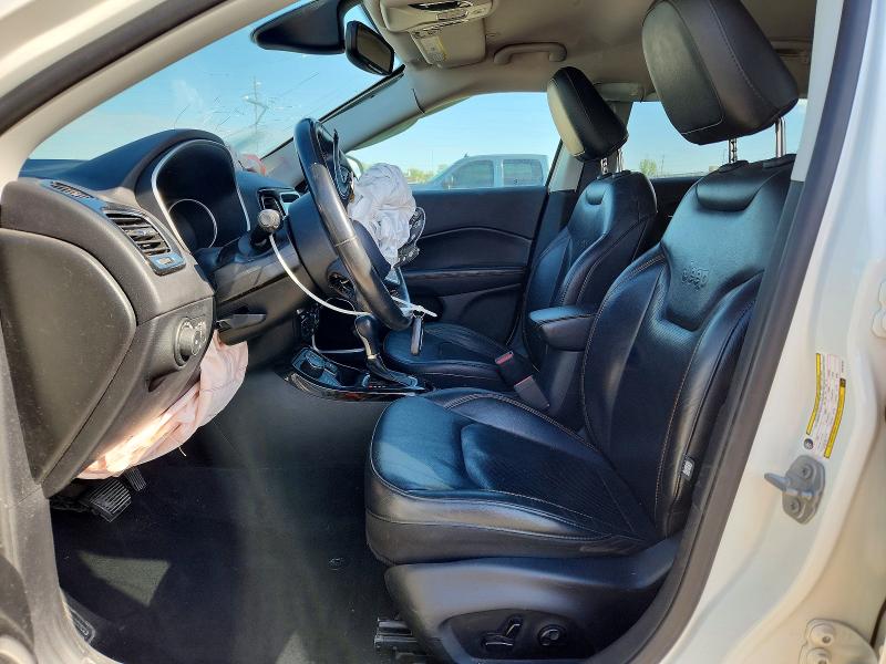 51530526 :رقم المزاد ، 3C4NJDCBXKT618701 vin ، 2019 Jeep Compass مزاد بيع
