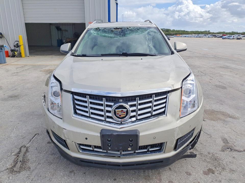 49560796 :رقم المزاد ، 3GYFNBE3XFS560744 vin ، 2015 Cadillac Srx مزاد بيع