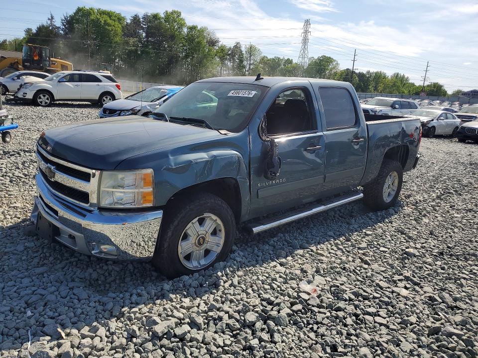 Auction sale of the 2012 Chevrolet Silverado, vin: 1GCPKSE7XCF102725, lot number: 49801576