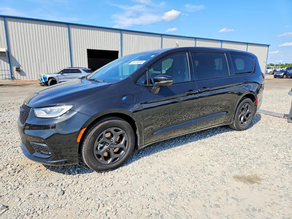 Продажа на аукционе авто 2023 Chrysler Pacifica, vin: 2C4RC1L70PR501743, номер лота: 50130846