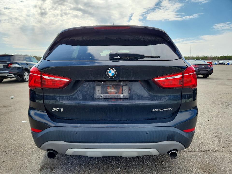 49971396 :رقم المزاد ، WBXHT3C5XK5L91007 vin ، 2019 Bmw X1 مزاد بيع