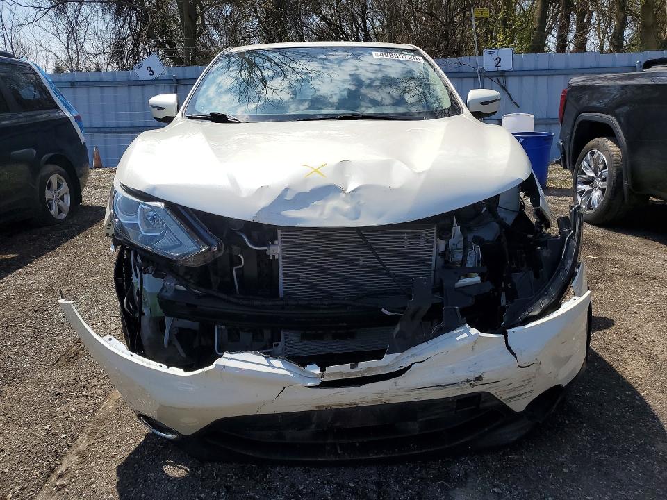 2017 Nissan Rogue Sport მანქანა იყიდება აუქციონზე, vin: JN1BJ1CP2HW019424, აუქციონის ნომერი: 49885726