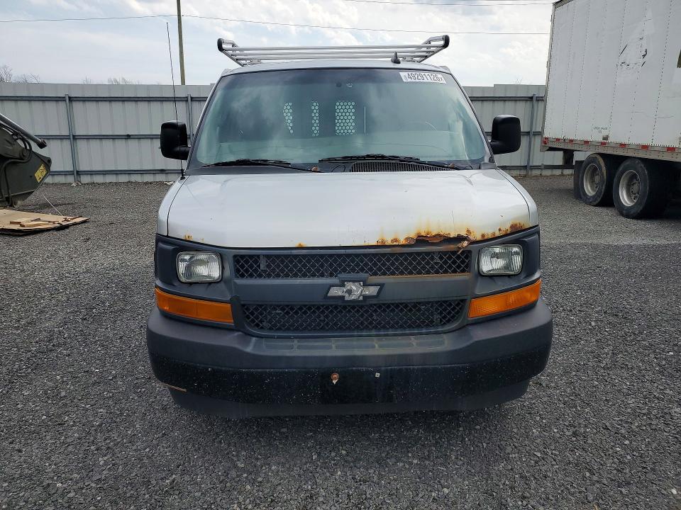 49291126 :رقم المزاد ، 1GCWGAFF2H1191143 vin ، 2017 Chevrolet Express G2500 مزاد بيع