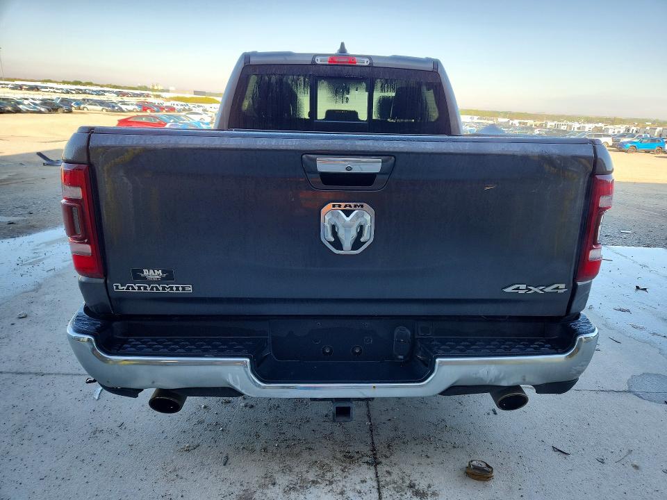 51372216 :رقم المزاد ، 1C6SRFJTXKN700275 vin ، 2019 Ram 1500 مزاد بيع