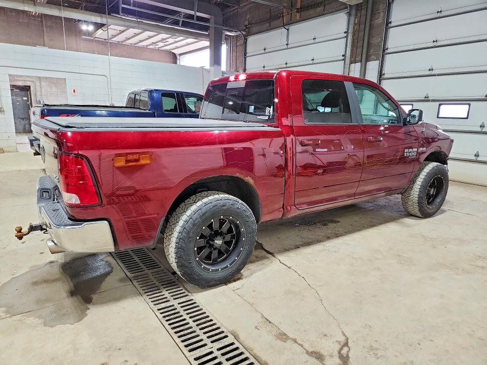 48665876 :رقم المزاد ، 1C6RR7LT9KS559332 vin ، 2019 Ram 1500 Classic مزاد بيع