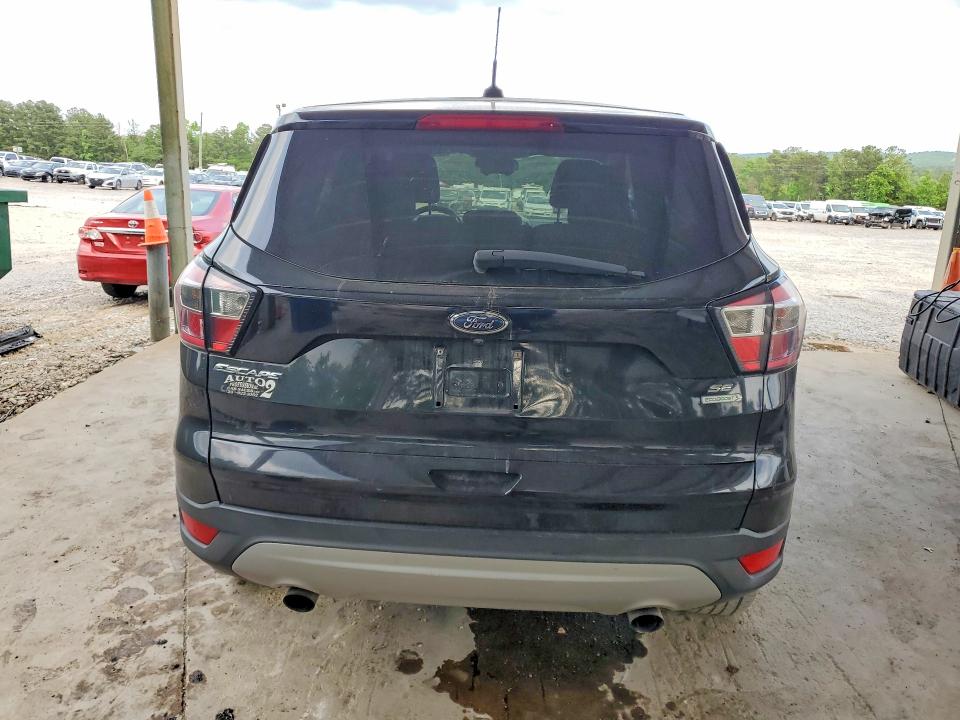 51149556 :رقم المزاد ، 1FMCU0GD1HUE38889 vin ، 2017 Ford Escape مزاد بيع