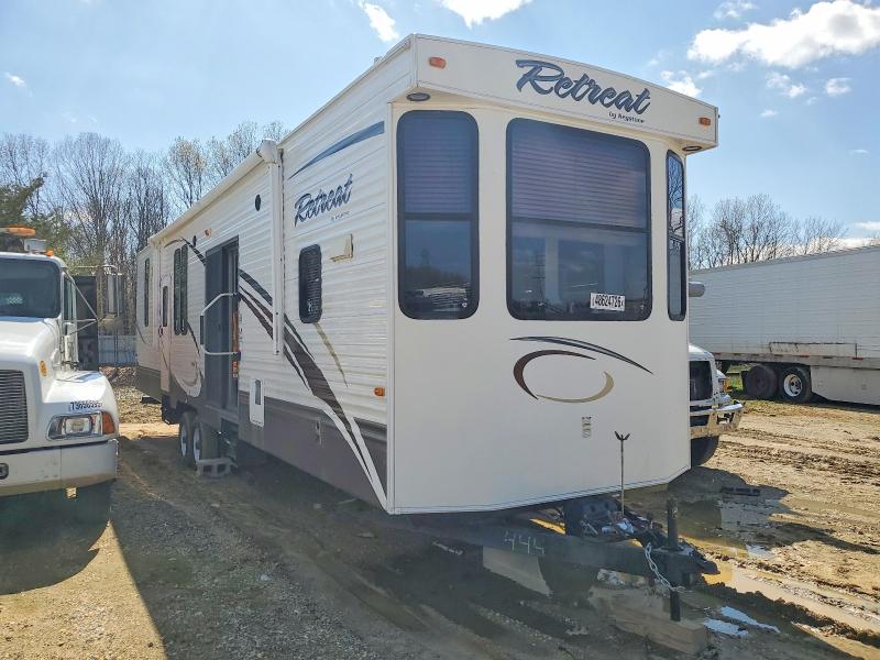 48624726 :رقم المزاد ، 4YDT39B25D7260444 vin ، 2013 Keystone Rv Trailers مزاد بيع