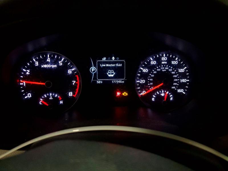 48532736 :رقم المزاد ، KNDPMCAC7H7053682 vin ، 2017 Kia Sportage مزاد بيع