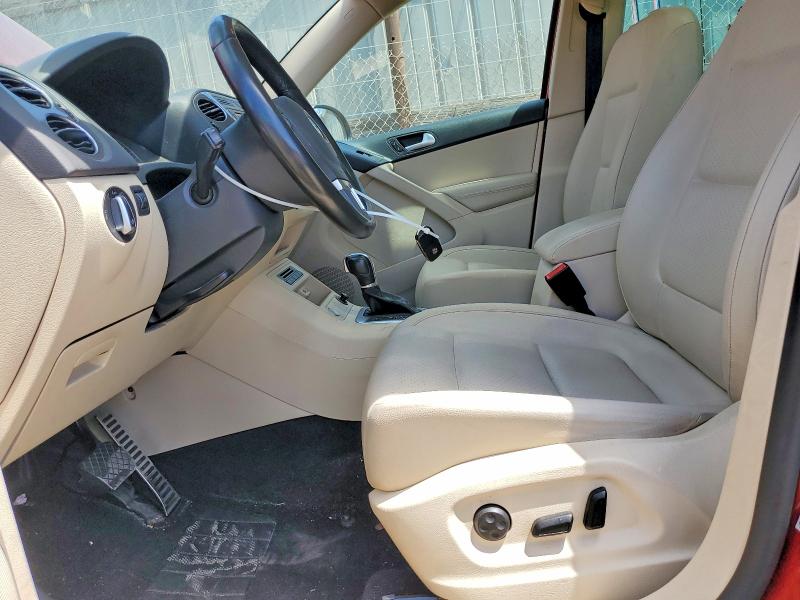 48748956 :رقم المزاد ، WVGAV7AX9GW052529 vin ، 2016 Volkswagen Tiguan مزاد بيع