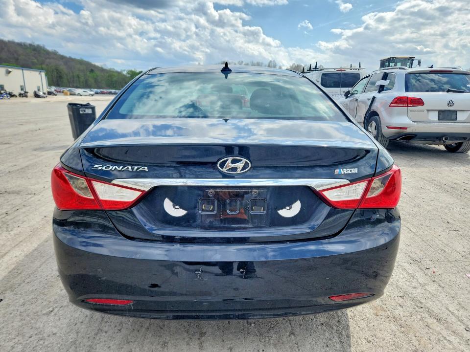 2013 Hyundai Sonata მანქანა იყიდება აუქციონზე, vin: 5NPEB4AC2DH737127, აუქციონის ნომერი: 50309876