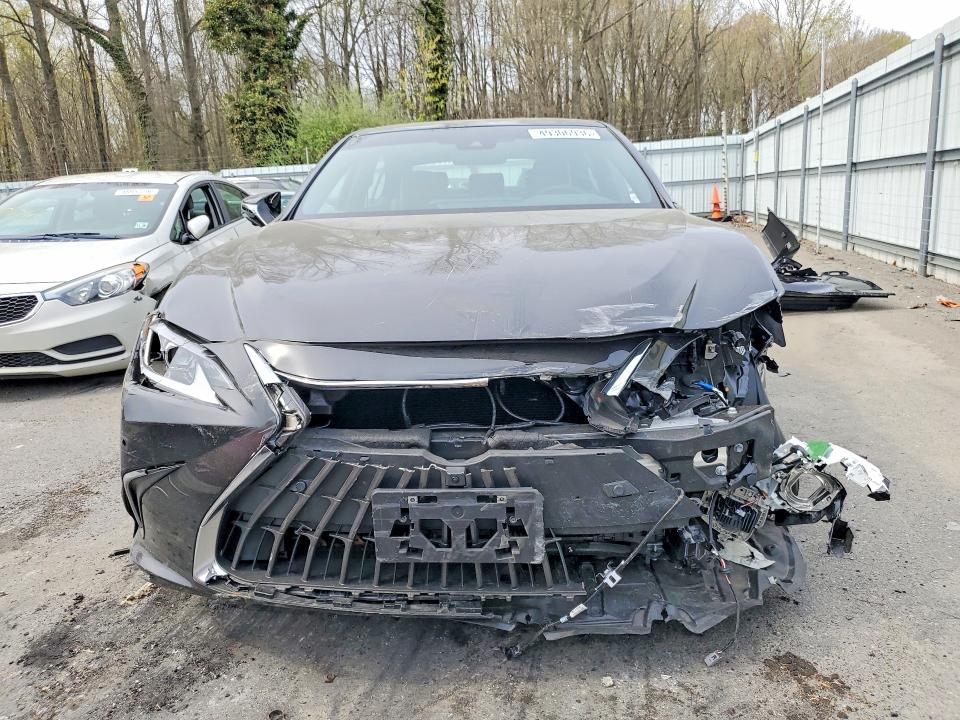 2025 Lexus Es 350 მანქანა იყიდება აუქციონზე, vin: 58AEZ1B19SU212869, აუქციონის ნომერი: 49306936