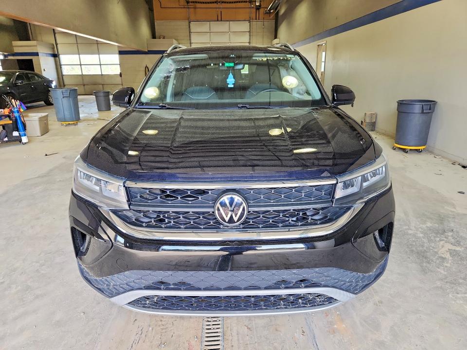 Продажа на аукционе авто 2023 Volkswagen Taos, vin: 3VVEX7B2XPM371362, номер лота: 48487136
