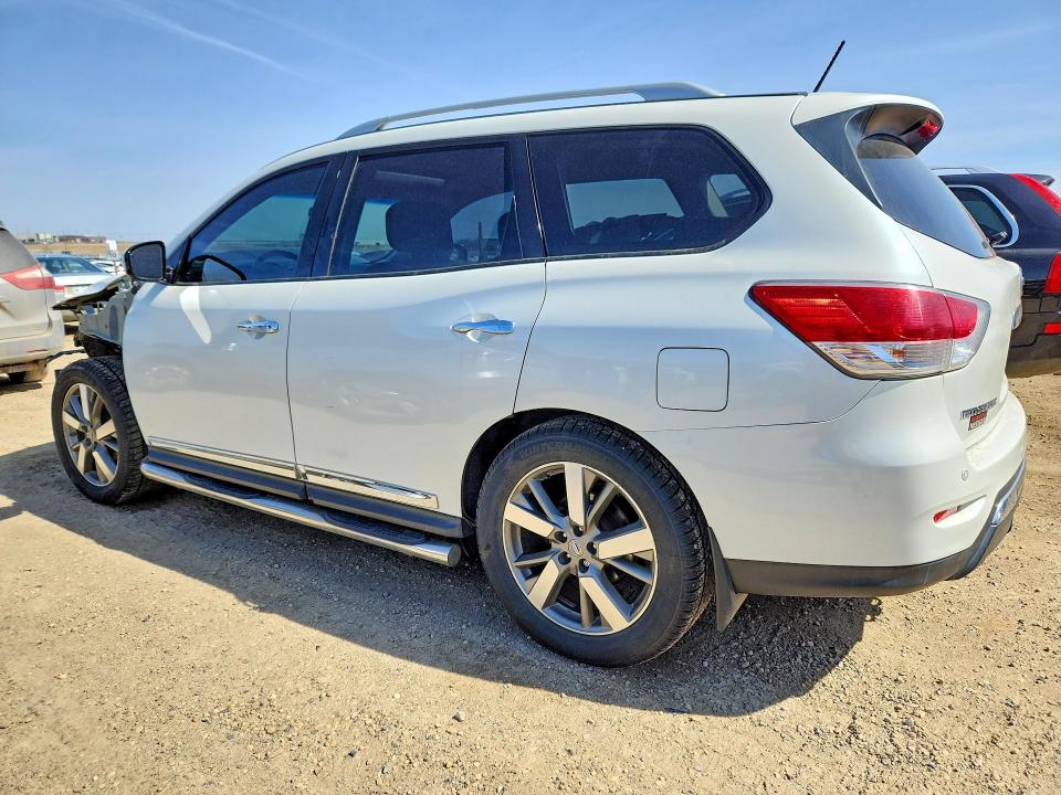 Продажа на аукционе авто 2015 Nissan Pathfinder, vin: 5N1AR2MM1FC639431, номер лота: 51268126