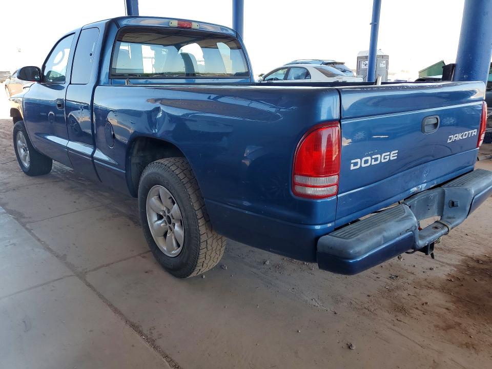 50303546 :رقم المزاد ، 1D7GL32K74S588582 vin ، 2004 Dodge Dakota مزاد بيع