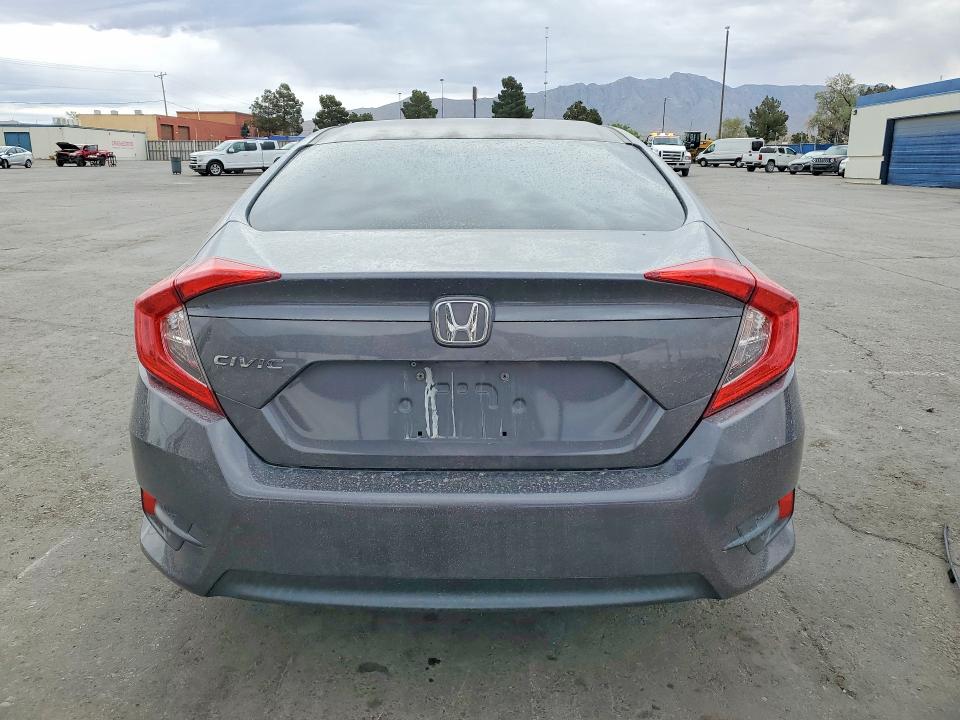 Aukcja sprzedaży 2018 Honda Civic, vin: 2HGFC2F55JH556013, numer aukcji: 49799556