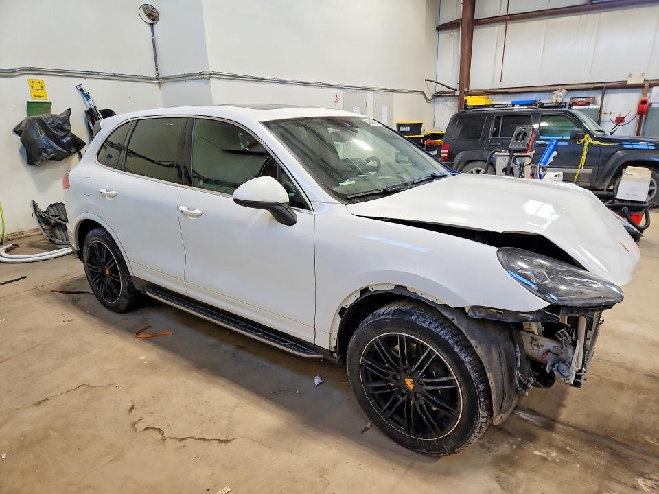 2016 Porsche Cayenne მანქანა იყიდება აუქციონზე, vin: WP1AA2A20GLA04621, აუქციონის ნომერი: 48494976