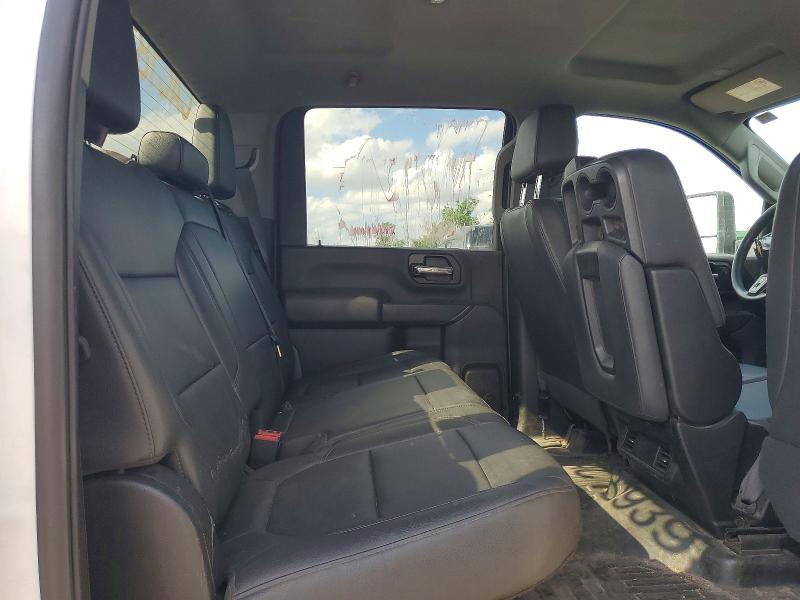 51261996 :رقم المزاد ، 1GC4WLE74NF261711 vin ، 2022 Chevrolet Silverado مزاد بيع
