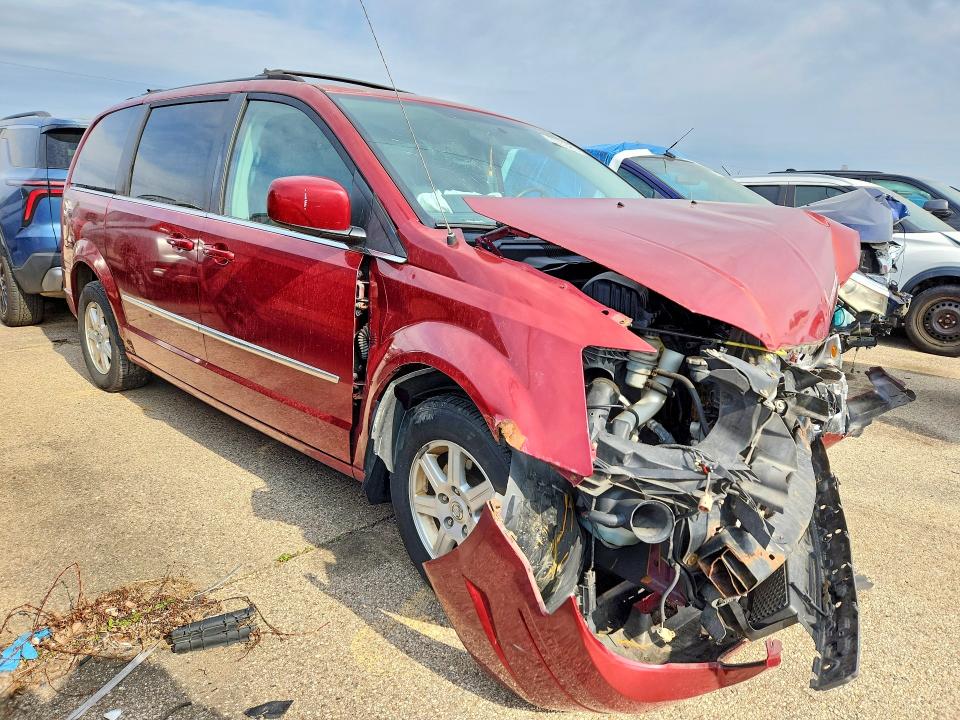 Продажа на аукционе авто 2010 Chrysler Town & Country, vin: 2A4RR8D13AR406080, номер лота: 50233486