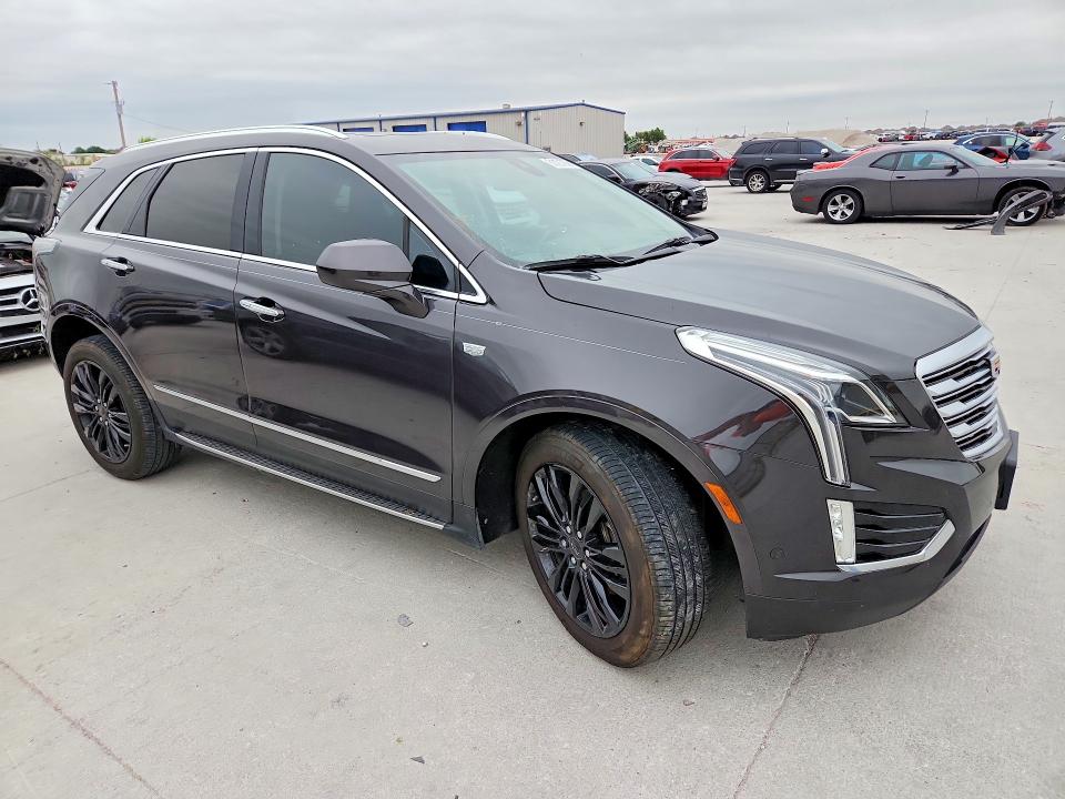 51121356 :رقم المزاد ، 1GYKNERS0KZ126914 vin ، 2019 Cadillac Xt5 مزاد بيع