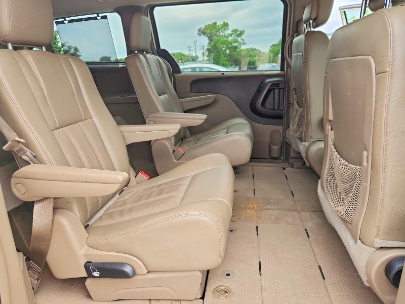 2014 Chrysler Town & Country მანქანა იყიდება აუქციონზე, vin: 2C4RC1BG4ER276757, აუქციონის ნომერი: 51684826