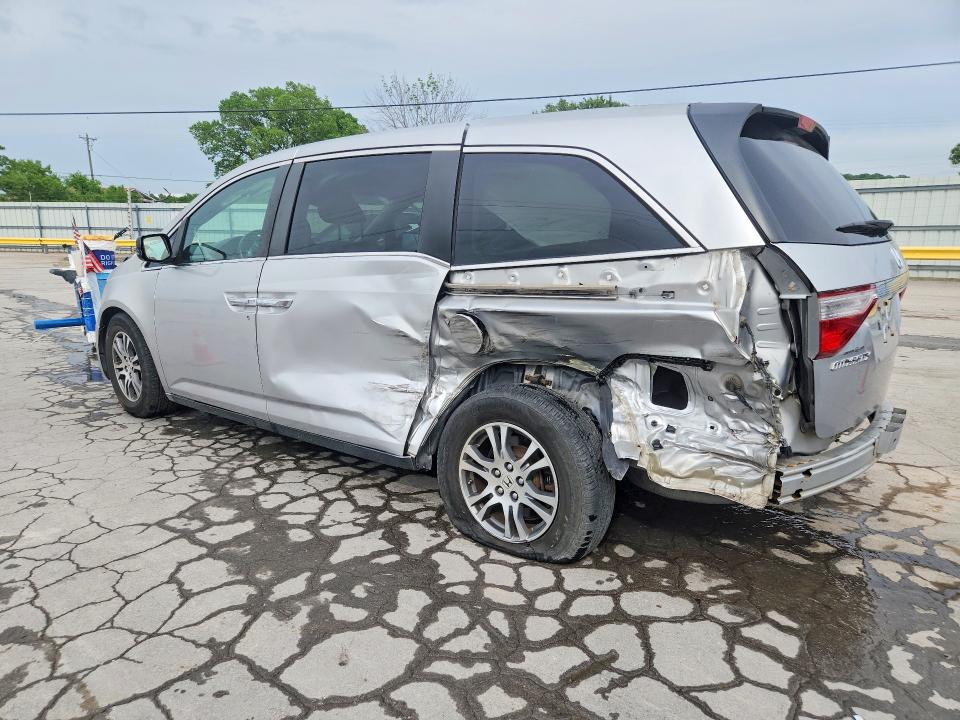 51071846 :رقم المزاد ، 5FNRL5H61BB103307 vin ، 2011 Honda Odyssey مزاد بيع