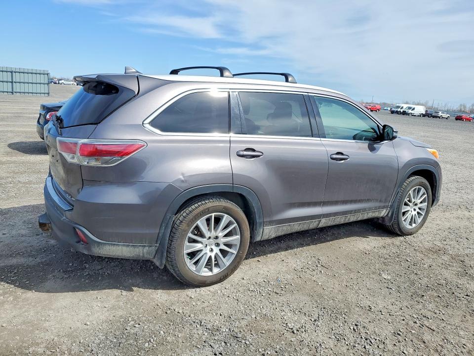 50980276 :رقم المزاد ، 5TDJKRFH6FS136753 vin ، 2015 Toyota Highlander مزاد بيع