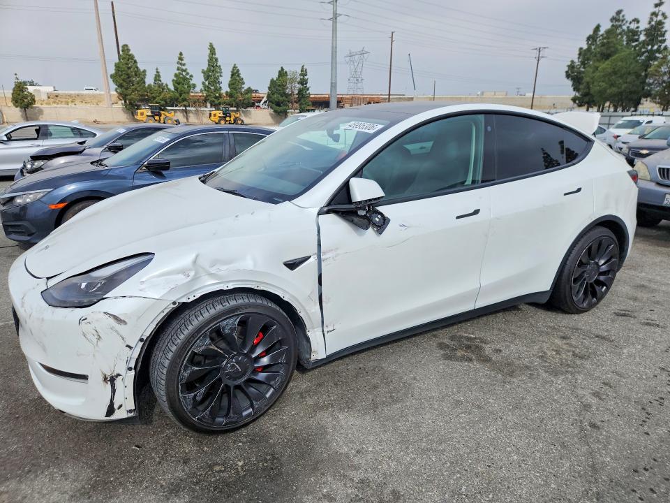 Продажа на аукционе авто 2022 Tesla Model Y, vin: 7SAYGDEF8NF492470, номер лота: 48995306