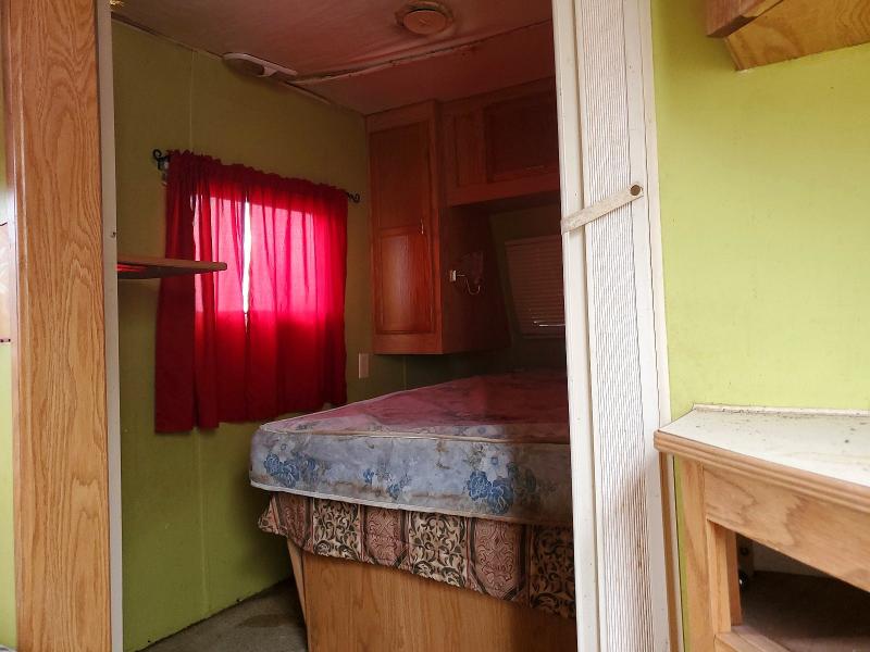 Продажа на аукционе авто 2003 Jayco Jay Flight, vin: 1UJBJ02P231EB0571, номер лота: 48435906