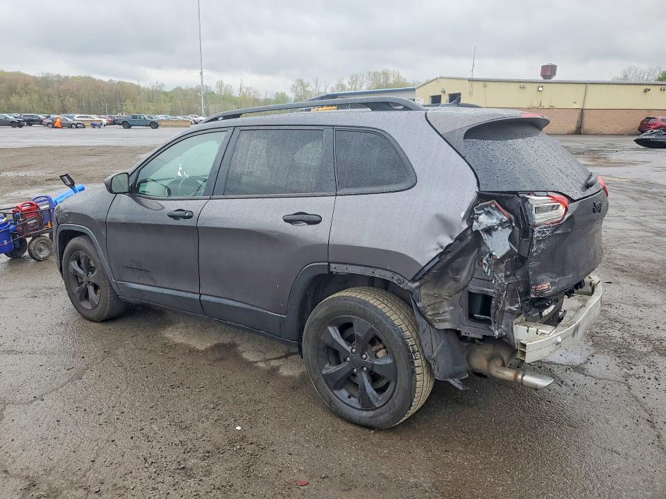 49933356 :رقم المزاد ، 1C4PJLAB6HW580764 vin ، 2017 Jeep Cherokee مزاد بيع