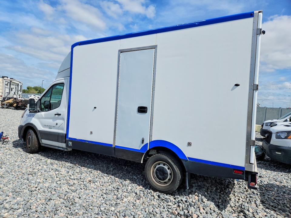 2023 Ford Transit მანქანა იყიდება აუქციონზე, vin: 1FDBW5ZG2PKA23567, აუქციონის ნომერი: 49640016