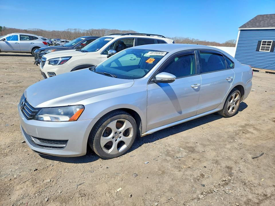 2012 Volkswagen Passat მანქანა იყიდება აუქციონზე, vin: 1VWAP7A34CC021158, აუქციონის ნომერი: 48706926