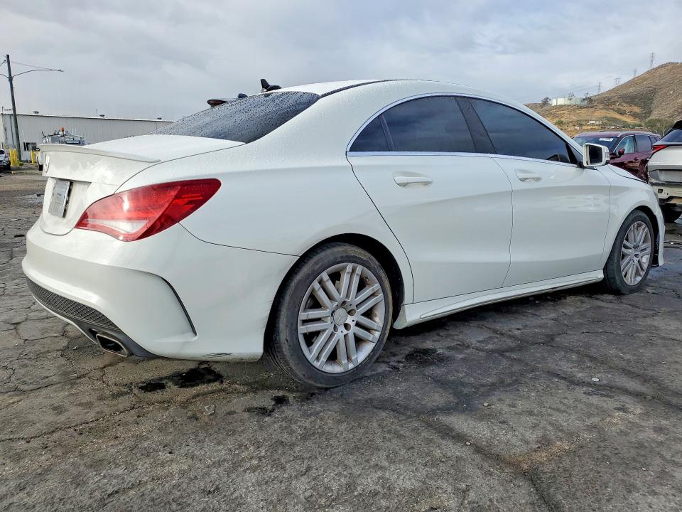 Продажа на аукционе авто 2014 Mercedes-benz Cla, vin: WDDSJ4EB3EN026261, номер лота: 49399426