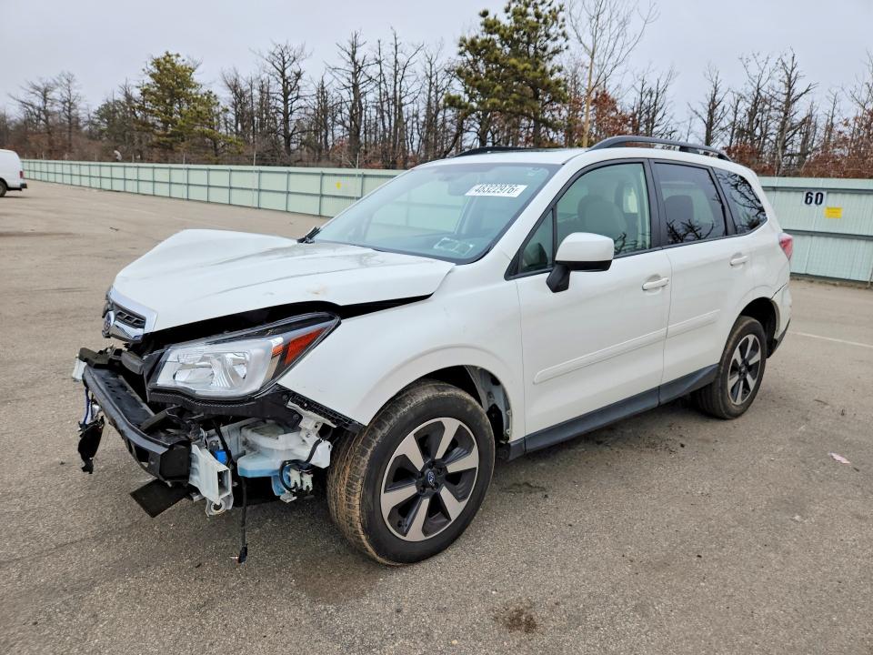 48322976 :رقم المزاد ، JF2SJAGC2HH579051 vin ، 2017 Subaru Forester مزاد بيع