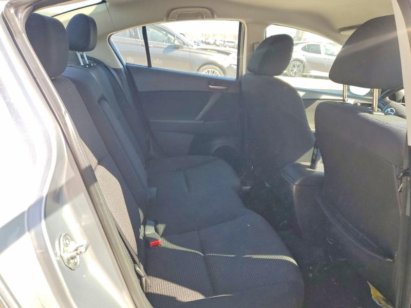 48981546 :رقم المزاد ، JM1BL1V76C1588335 vin ، 2012 Mazda 3 مزاد بيع
