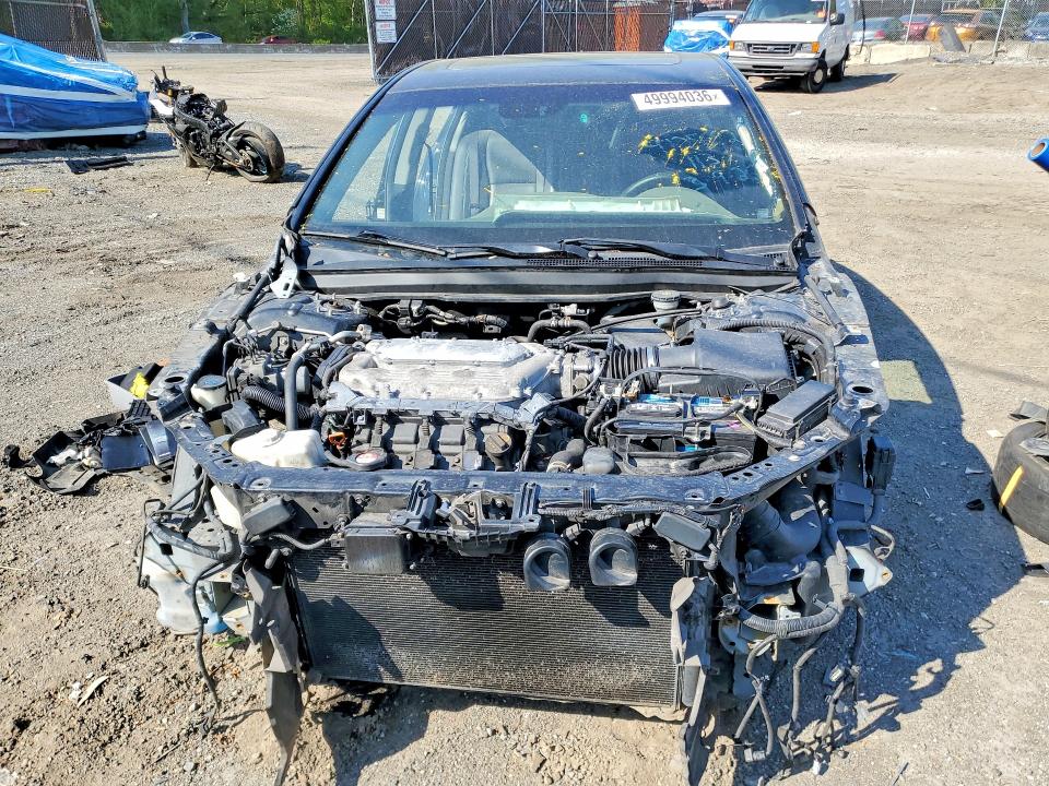 64804976 :رقم المزاد ، JH4KC1F94EC000857 vin ، 2014 Acura Rlx مزاد بيع